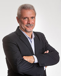 Dr. Diego L. Giambruni
